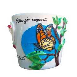 Kindergarten pot